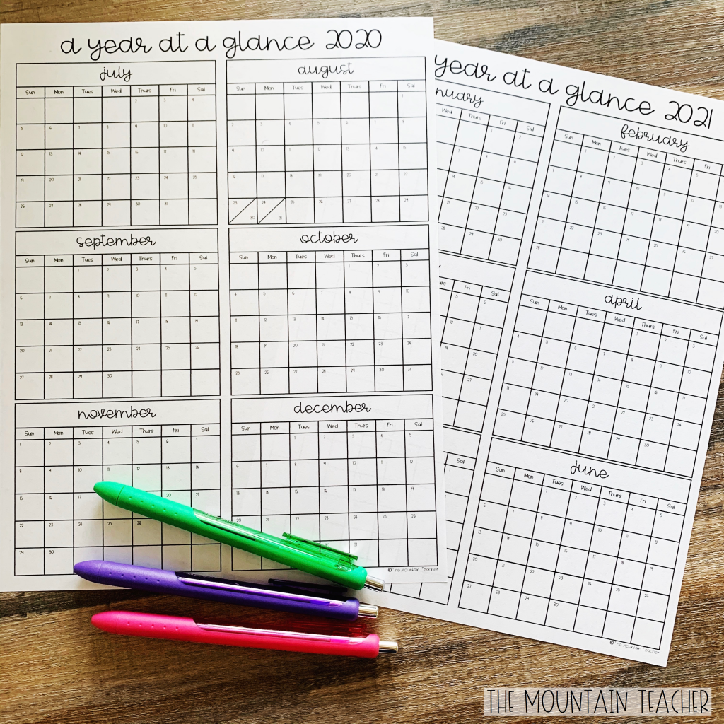 Free planners for year long planning using a year at a glance template